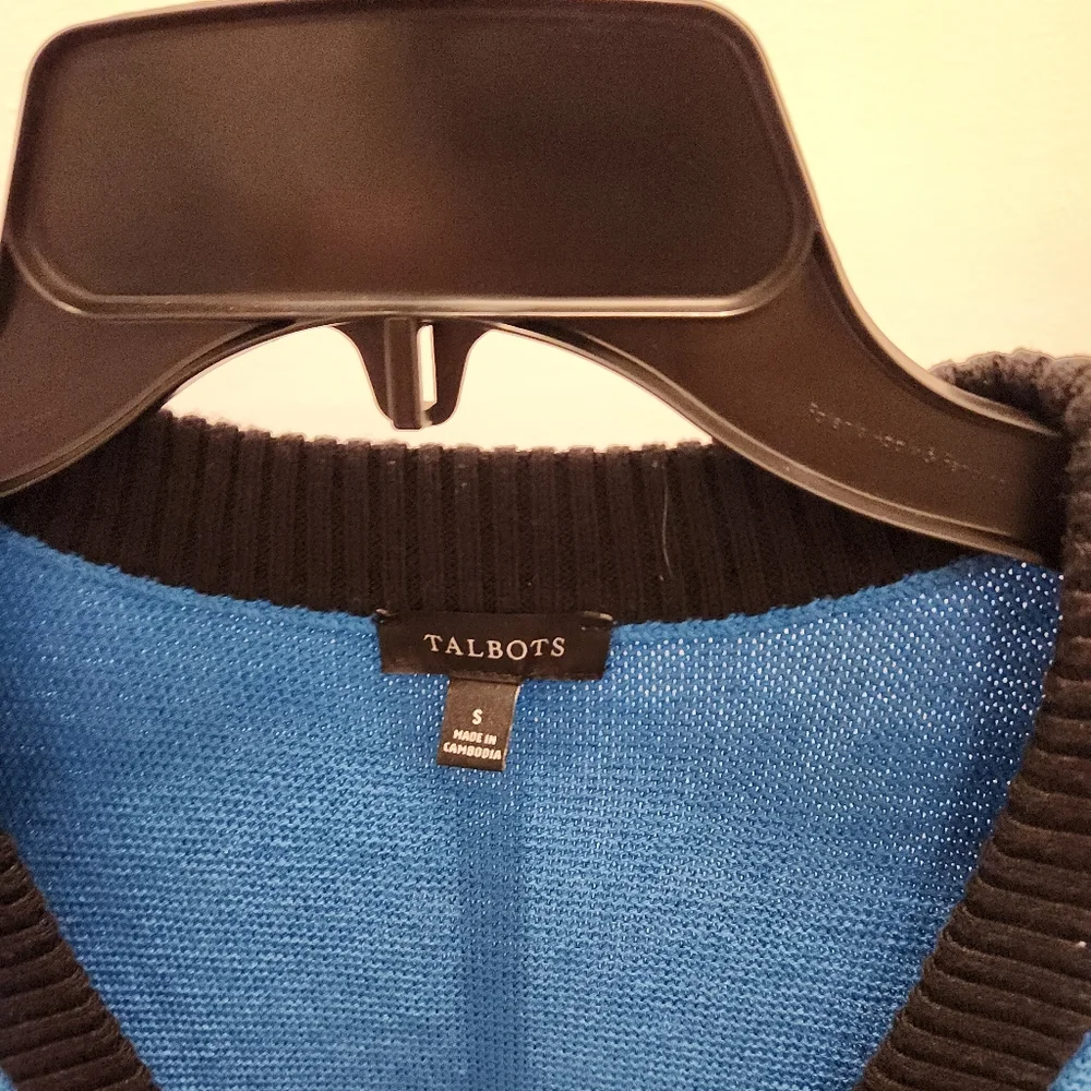 Ann Taylor Cardigan Sweater Sz. Small - Picture 2 of 7
